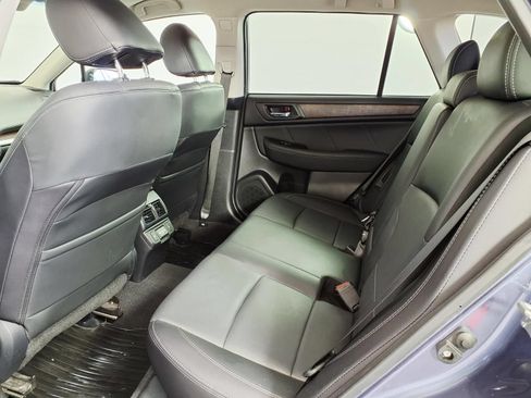 Used 2018 Subaru Outback 2.5i Limited AWD/4WD image 10