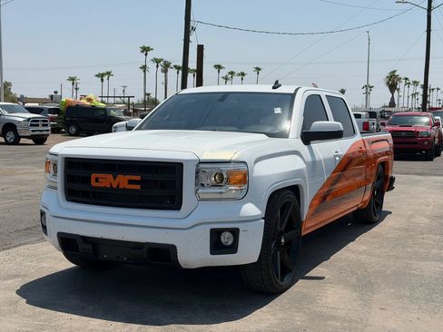 Used 2015 GMC Sierra 1500 SLE w/ SLE Value Package RWD image 1