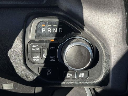 Used 2022 RAM 1500 Big Horn image 19