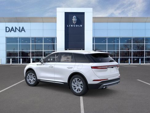 New 2025 Lincoln Corsair Premiere image 4