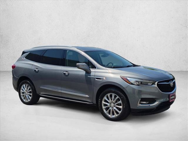 Used 2018 Buick Enclave Premium w/ Experience Buick Package FWD image 3