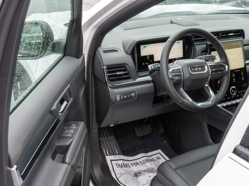 New 2026 GMC Terrain Elevation w/ Elevation Premium Package image 10