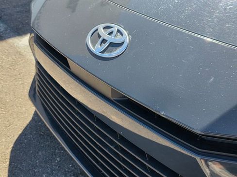 Used 2025 Toyota Camry LE image 13