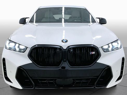 Used 2025 BMW X6 M60i image 3