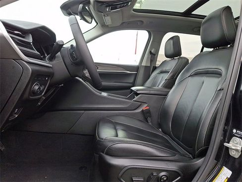 Used 2024 Jeep Grand Cherokee Limited 4xe image 13