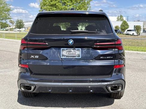 New 2026 BMW X5 xDrive50e w/ M Sport Package AWD/4WD image 4