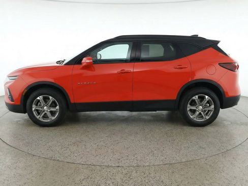 Used 2025 Chevrolet Blazer LT FWD image 5