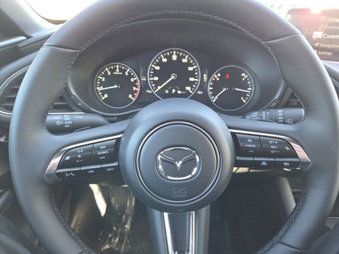 New 2026 MAZDA MAZDA3 Hatchback w/Premium Plus Pkg image 19