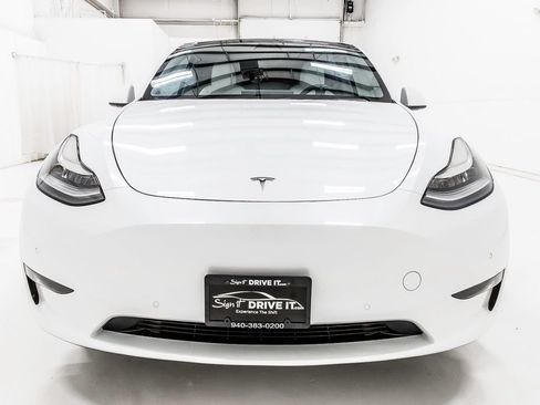 Used 2020 Tesla Model Y Long Range AWD/4WD image 9