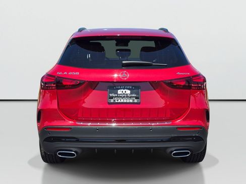 Used 2026 Mercedes-Benz GLA 250 4MATIC image 5
