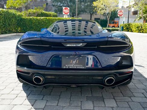 Used 2023 McLaren GT image 24