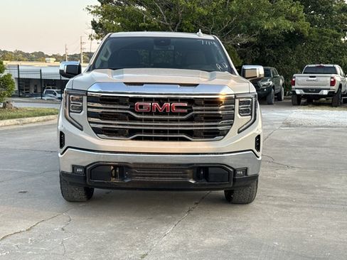 New 2026 GMC Sierra 1500 SLT AWD/4WD image 15
