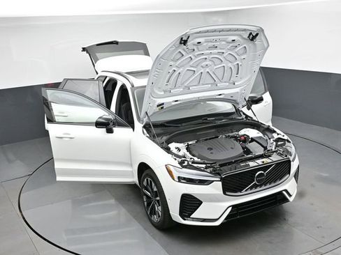 New 2026 Volvo XC60 B5 Ultra w/ Protection Package Premier AWD/4WD image 49