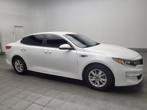 Used 2018 Kia Optima LX w/ Convenience Package image 11