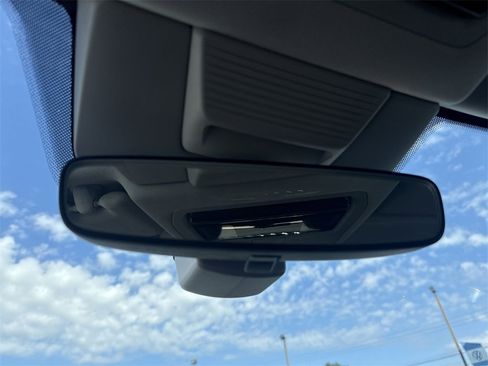 New 2025 Volkswagen Tiguan S image 30