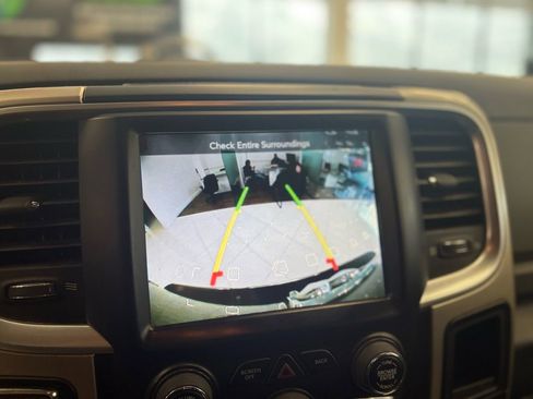 Used 2017 RAM 1500 Big Horn image 32