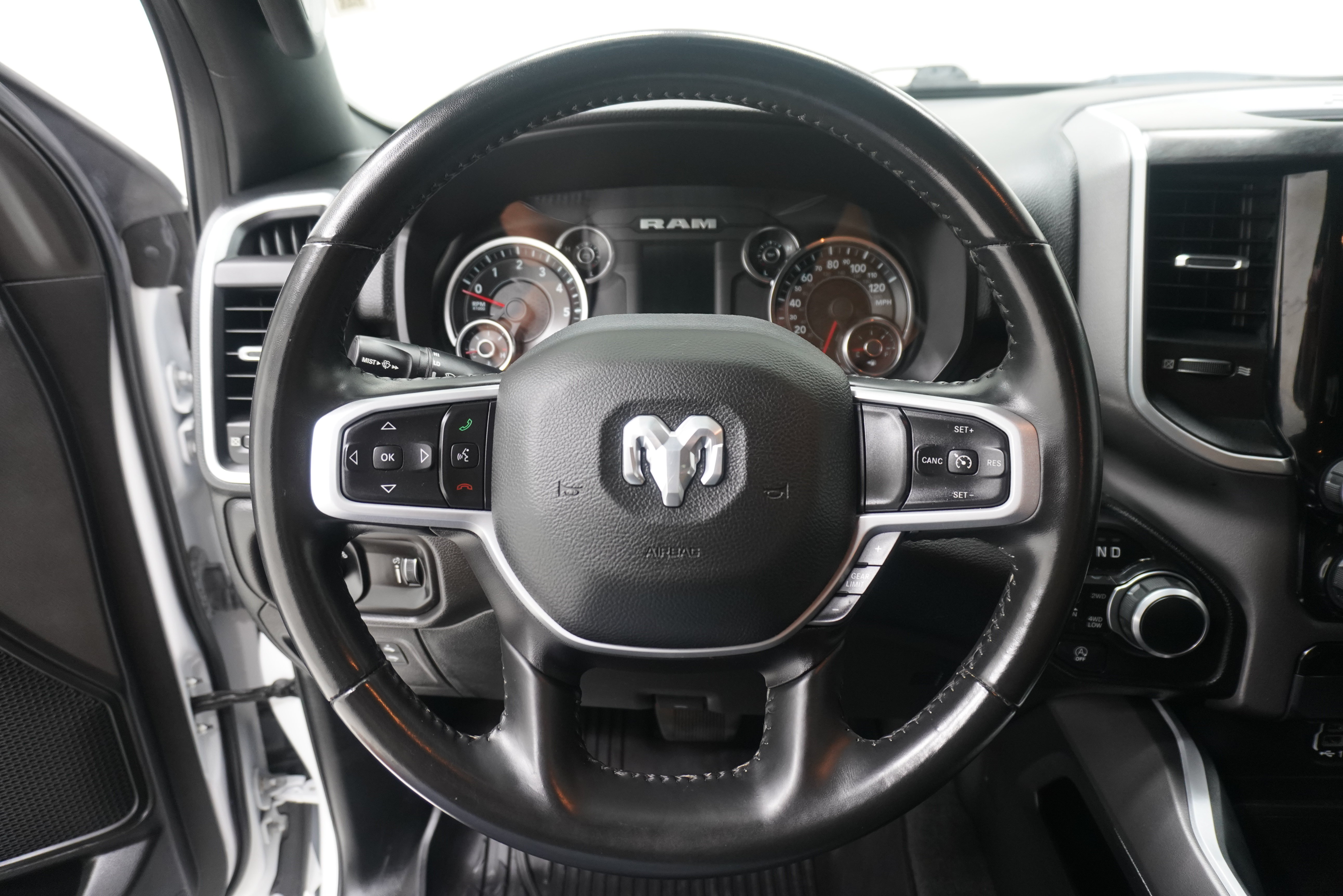 Used 2021 RAM 1500 Lone Star AWD/4WD image 16