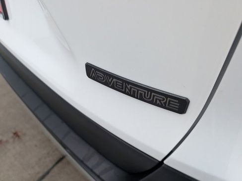 Used 2024 Toyota RAV4 Adventure image 22