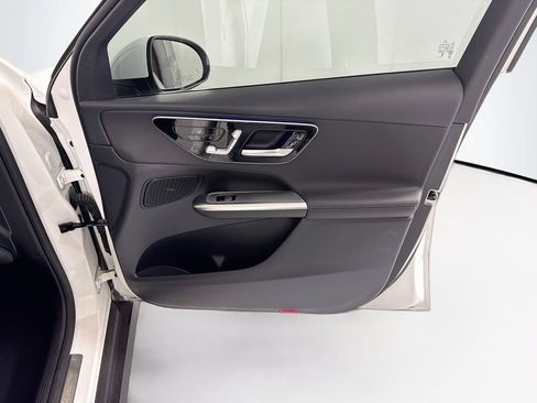 Certified 2026 Mercedes-Benz GLC 300 4MATIC image 25