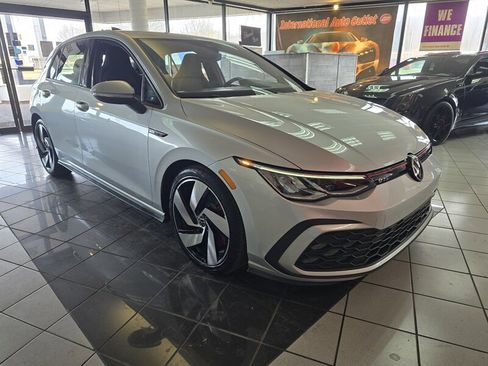 Used 2022 Volkswagen GTI S image 3