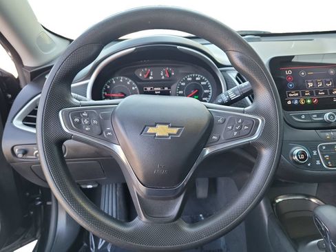 Used 2024 Chevrolet Malibu LT FWD image 12