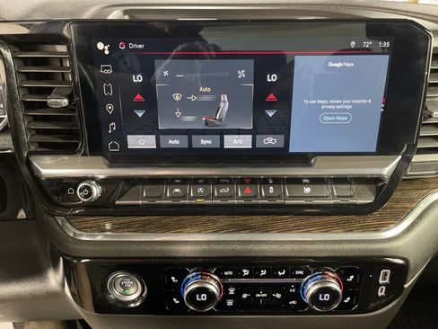 Used 2023 GMC Sierra 1500 SLE image 24