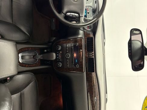 Used 2015 Chevrolet Impala LTZ FWD image 23