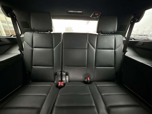 Used 2021 Cadillac Escalade Premium Luxury w/ Driver Assist Tech Package image 37