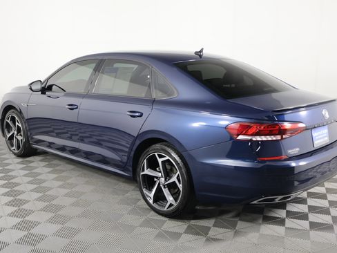 Used 2020 Volkswagen Passat 2.0T R-Line image 8