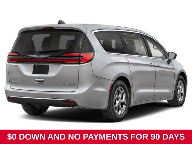 Used 2026 Chrysler Pacifica Limited FWD image 2