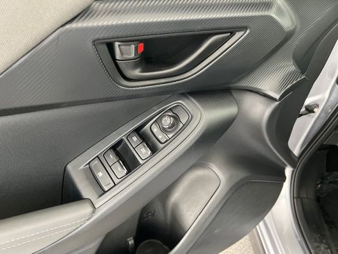 Certified 2025 Subaru Crosstrek 2.0i Premium AWD/4WD image 13