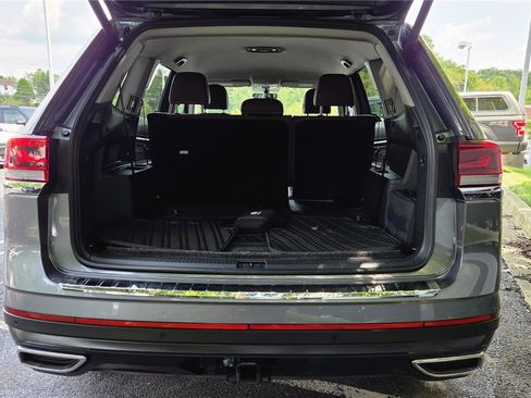 Certified 2023 Volkswagen Atlas SE AWD/4WD image 5