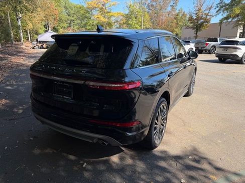 Certified 2022 Lincoln Corsair Reserve w/ Equipment Group 201A image 18