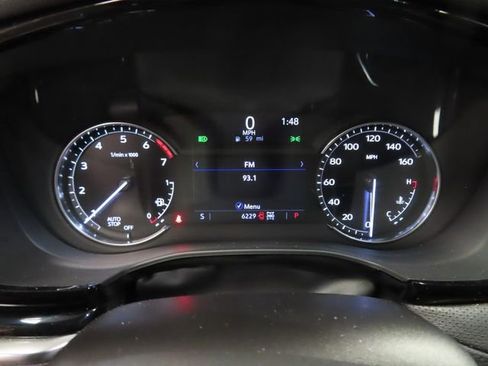 Certified 2025 Cadillac XT6 Luxury AWD/4WD image 25