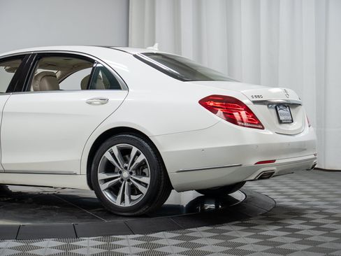 Used 2015 Mercedes-Benz S 550 4MATIC Sedan image 30