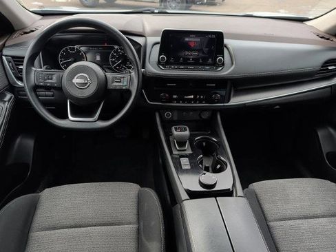 Certified 2023 Nissan Rogue SV image 11