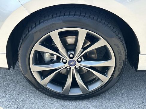 Used 2018 Ford Edge Sport w/ Equipment Group 401A AWD/4WD image 19