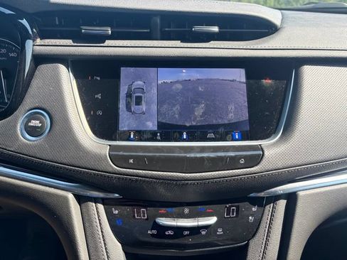 Used 2025 Cadillac XT5 Premium Luxury w/ Technology Package AWD/4WD image 14