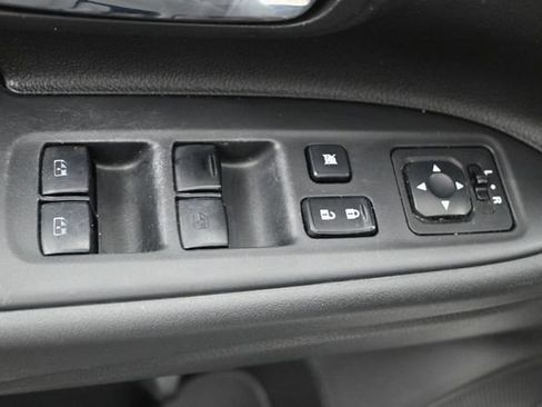 Used 2018 Mitsubishi Outlander SE AWD/4WD image 7