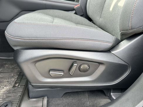 Used 2025 Ford Explorer Active image 11