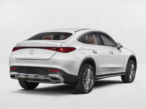 New 2026 Mercedes-Benz GLC 300 4MATIC image 2