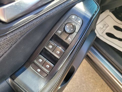 Used 2021 Nissan Rogue SV AWD/4WD image 17