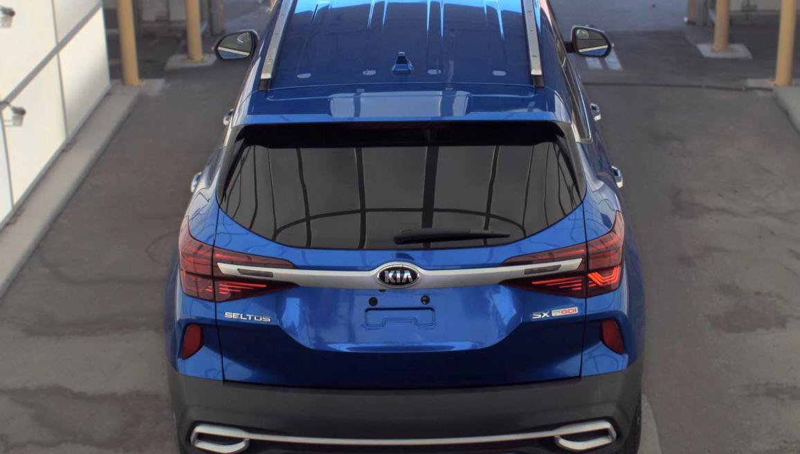 Used 2021 Kia Seltos SX w/ SX Sunroof Package AWD/4WD image 6