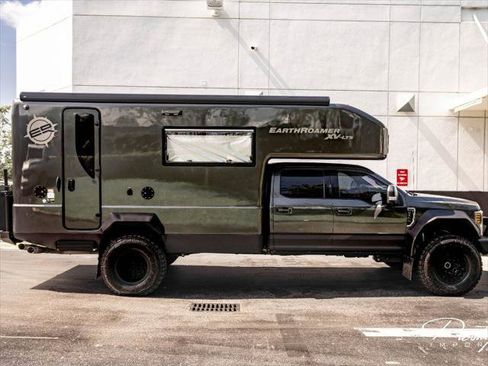 Used 2019 Ford F550 4x4 Crew Cab Super Duty image 7