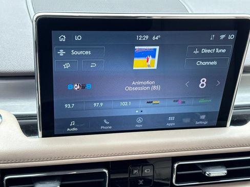 Used 2023 Lincoln Aviator 2WD w/ Premium Package image 45