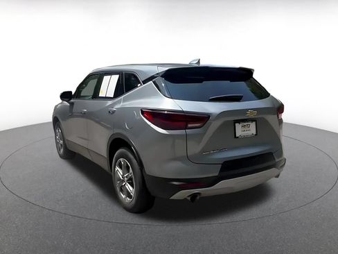 Used 2026 Chevrolet Blazer LT AWD/4WD image 11