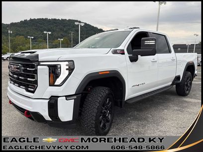 Used 2025 GMC Sierra 2500 AT4 w/ AT4 Premium Plus Package