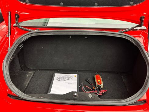 Used 2005 Ferrari 612 Scaglietti image 26