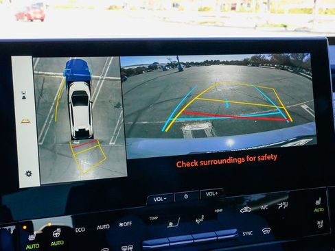 Used 2025 Subaru Solterra Touring w/ Touring Package image 26