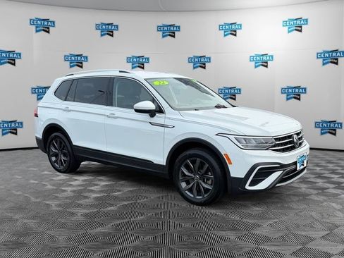 Used 2022 Volkswagen Tiguan SE FWD image 7